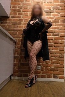 Девушка массажистка MistressMarlen, салон Тайна Тайги